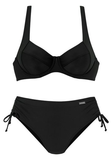 LASCANA Bügel-Bikini mit seitlich geraffter Bikinihose mehr Bis zu 65% Rabatt