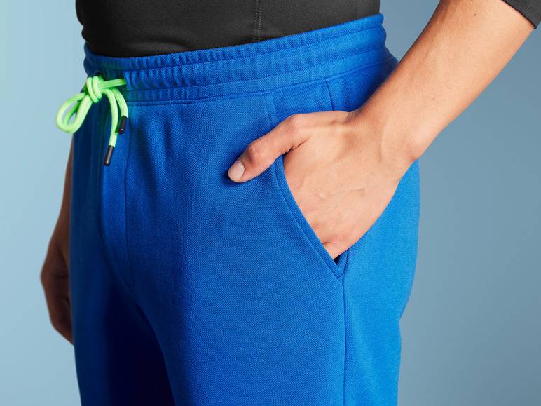 CRIVIT Herren Sweatshorts mit HeiQ Mint Technologie Kostenloser Versand