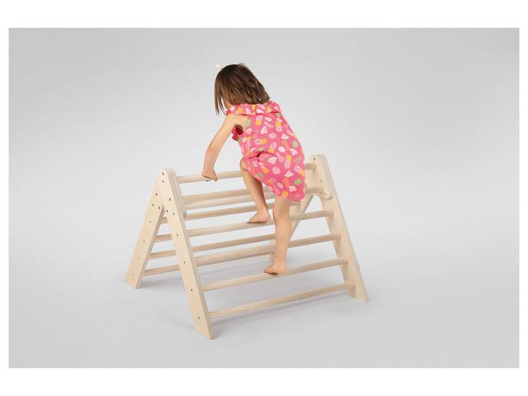 Playtive Kletterdreieck, aus Massivholz Kostenloser Versand international