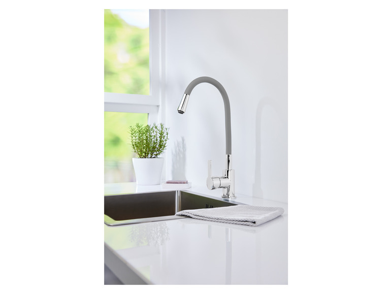 LIVARNO home Küchenarmatur, Auslauf 360° schwenkbar Bis zu 50% Rabatt