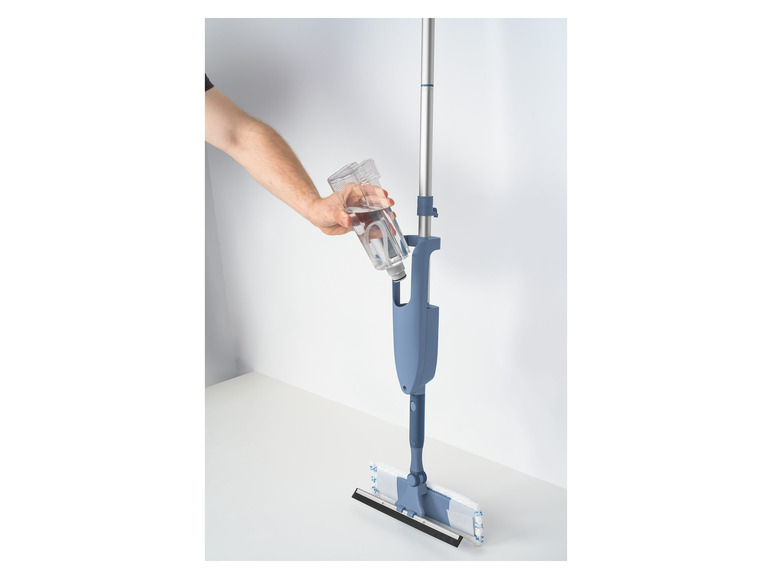 LIVARNO home Fensterwischer mit Sprühfunktion Discount Store für neue Produkte