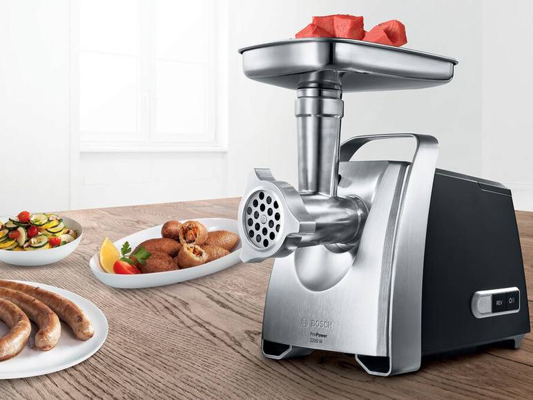 BOSCH Fleischwolf, ProPower MFW68640, 2200 W Vatertagsangebot