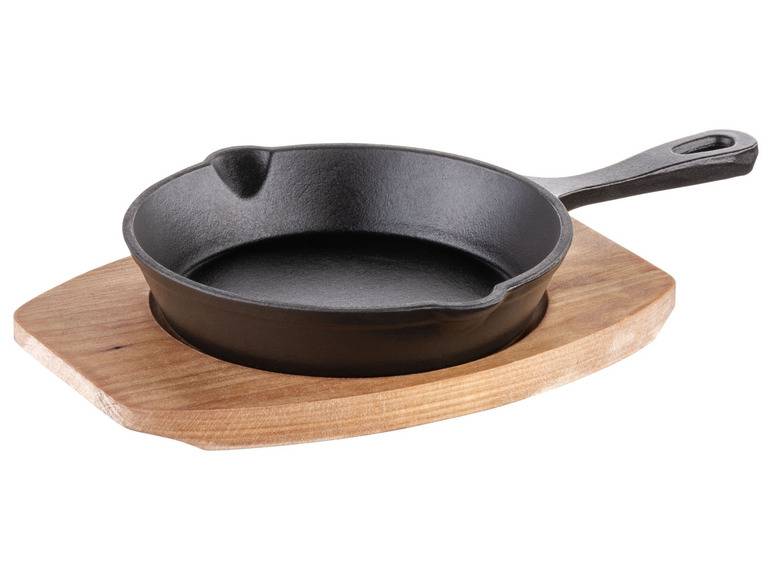 MÄSER Mini Gusseisenpfanne, Ø 16 cm, mit Servierbrett Lagerräumung