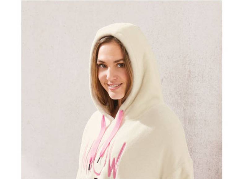 esmara® Damen Plüsch-Kleid mit Kapuze und Teddyplüsch im Angebot
