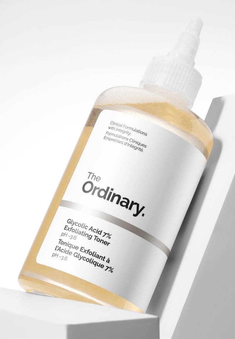 The Ordinary The Ordinary GLYCOLIC ACID 7% EXFOLIATING TONER - Facial scrub & peel Nur noch ein Tag übrig
