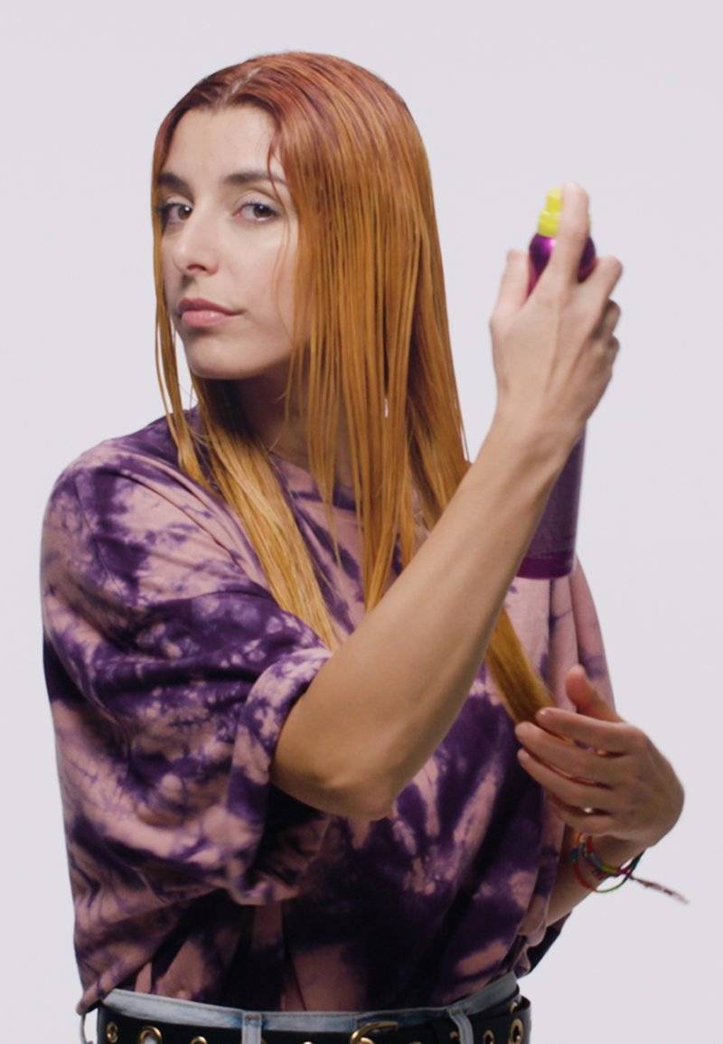 Tigi Tigi BED HEAD QUEEN FOR A DAY AEROSOL - Hair styling Blitzverkäufe