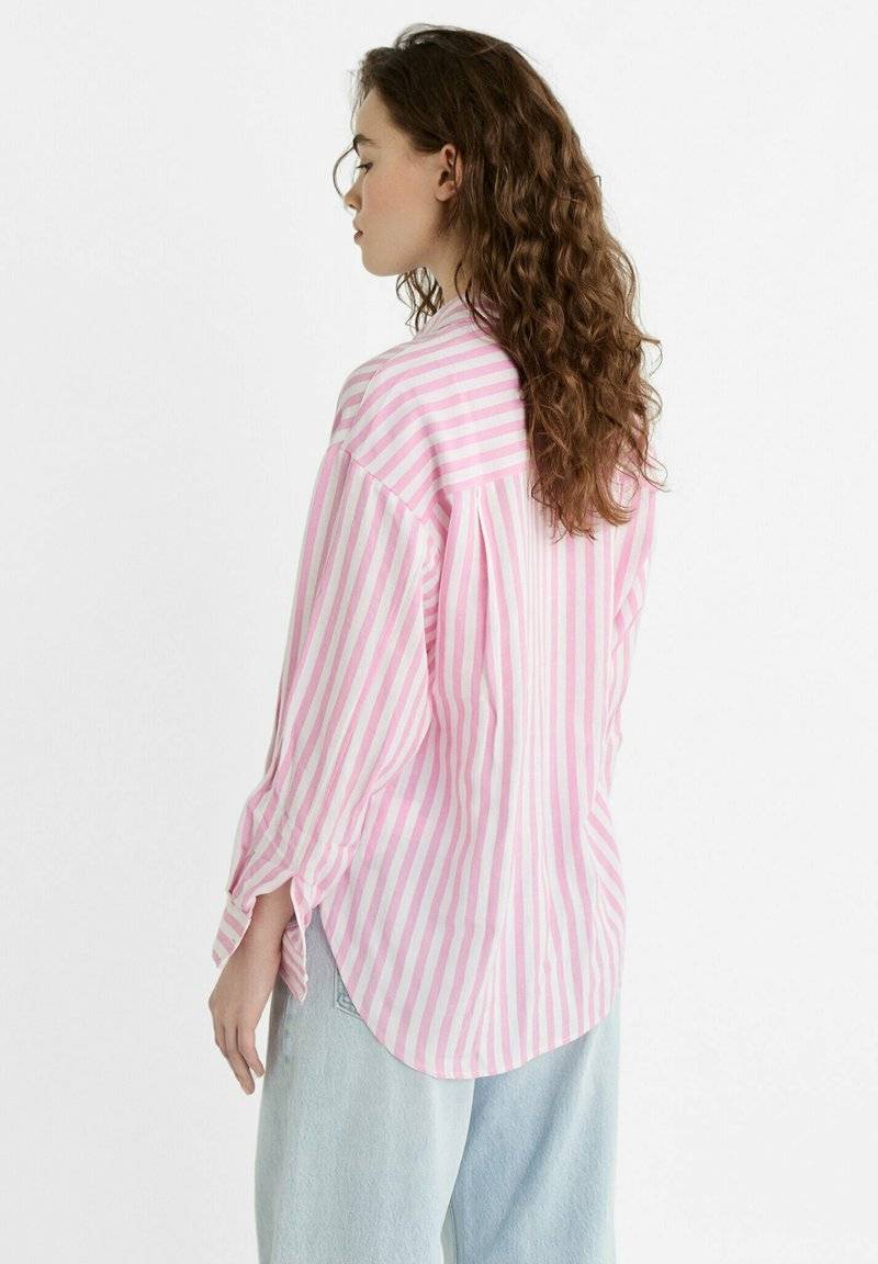 Stradivarius Stradivarius STRIPED - Button-down blouse - light pink Riesige Rabatte