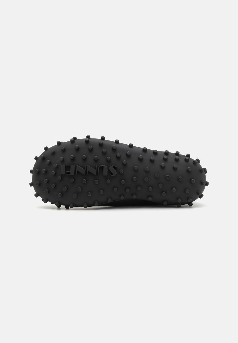 Sunnei Sunnei 1000CHIODI TRAINERS UNISEX - Trainers - black Saisonschlussverkauf