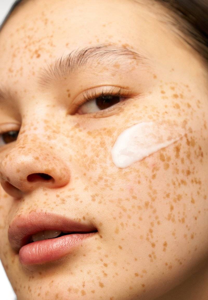 The Ordinary The Ordinary VITAMIN C SUSPENSION 23% + HA SPHERES 2% - Serum Zeitlich begrenztes Angebot
