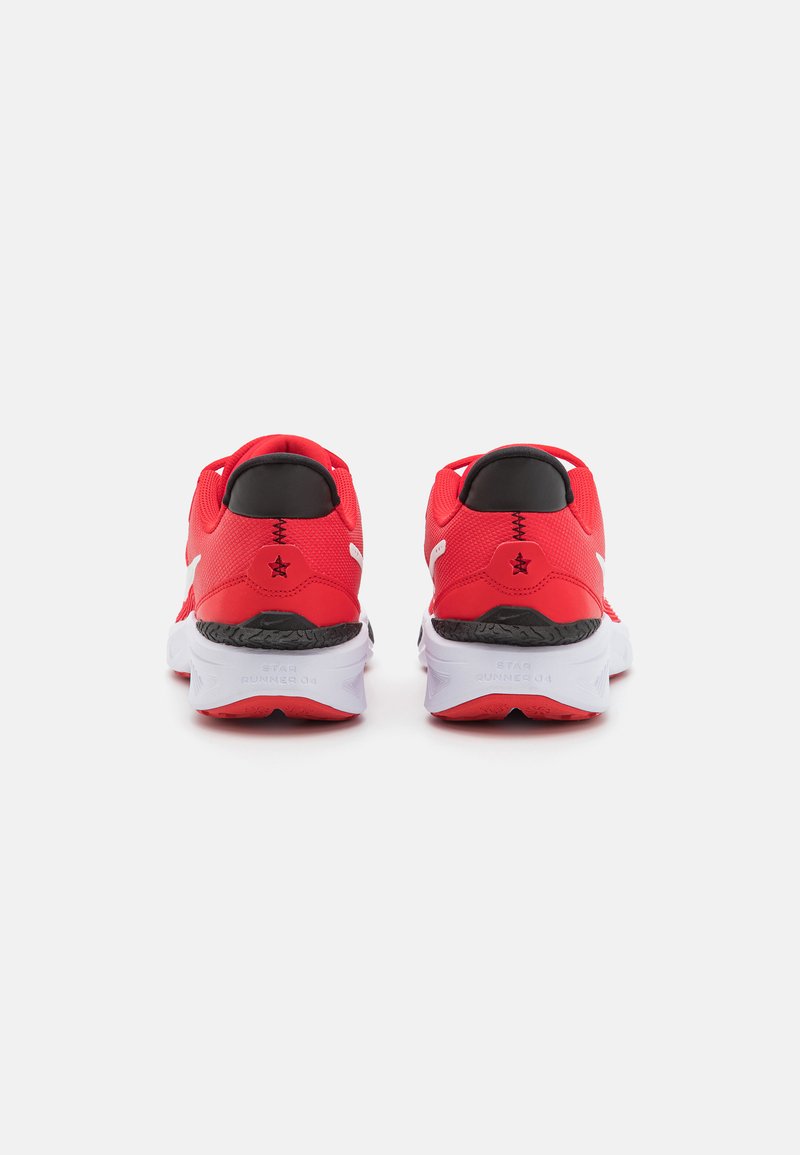 Nike Performance Nike Performance STAR RUNNER 4 UNISEX - Competition running shoes 50% Rabatt für begrenzte Zeit