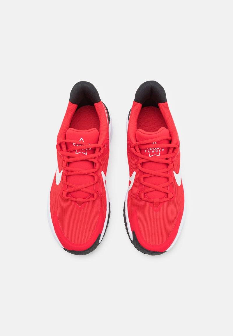 Nike Performance Nike Performance STAR RUNNER 4 UNISEX - Competition running shoes 50% Rabatt für begrenzte Zeit