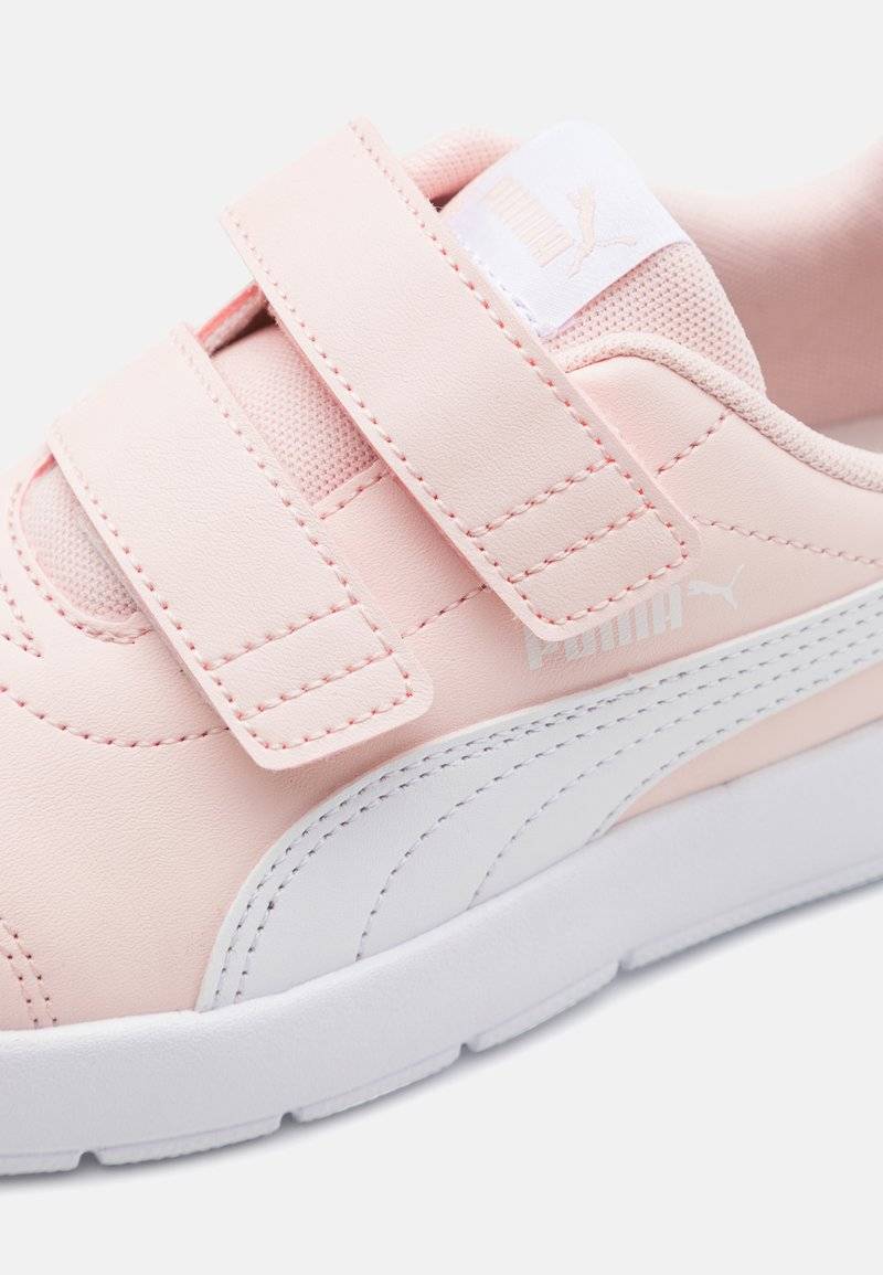Puma Puma COURTFLEX UNISEX - Neutral running shoes Versandkostenfrei