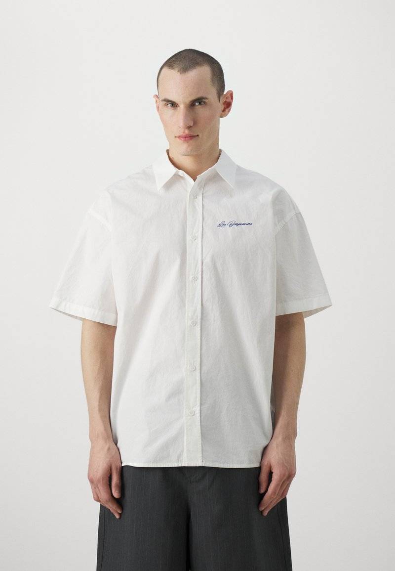 Les Benjamins Les Benjamins SHORT SLEEVE UNISEX - Button-down blouse - white Große Rabatte