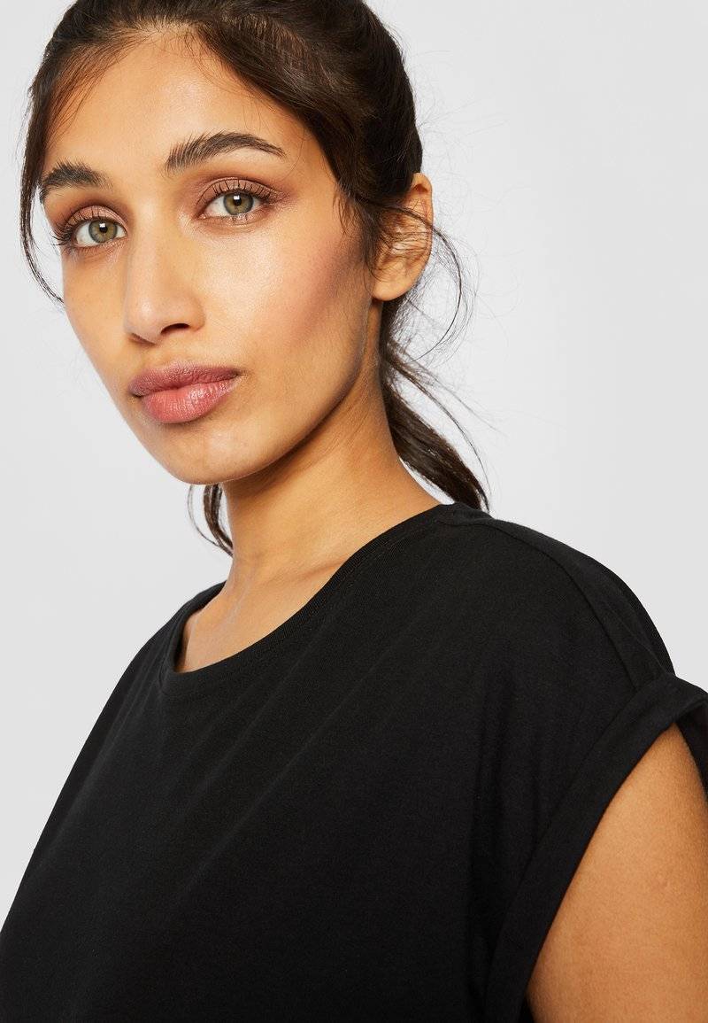 Urban Classics Urban Classics EXTENDED SHOULDER - Basic T-shirt - black Bis zu 65% Rabatt
