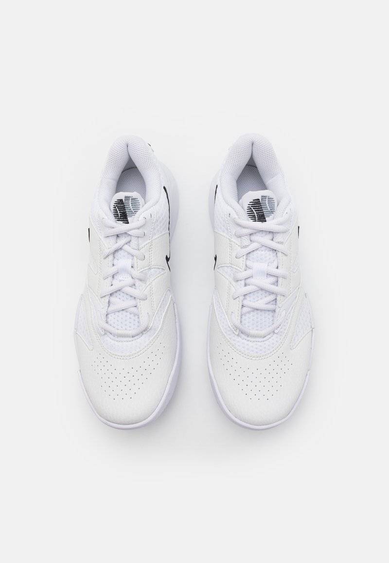 Nike Performance Nike Performance COURT LITE 4 - Multicourt tennis shoes im Angebot