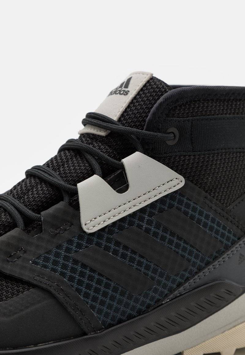 Adidas Terrex Adidas Terrex TERREX TRAILMAKER MID RAIN.RDY HIKING - Hiking shoes Sonderangebot