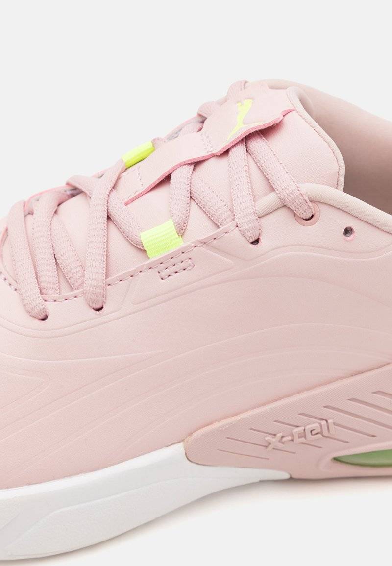 Puma Puma X-CELL NOVA CAT - Training shoe Saisonschlussverkauf