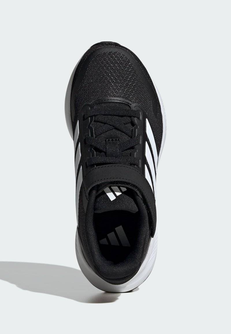 adidas Performance adidas Performance RUNFALCON 5 UNISEX - Neutral running shoes - core black cloud white cloud white Letzte 3 Tage