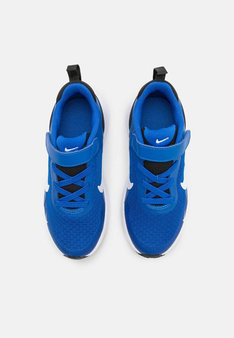 Nike Performance Nike Performance REVOLUTION 7 UNISEX - Competition running shoes JETZT KAUFEN