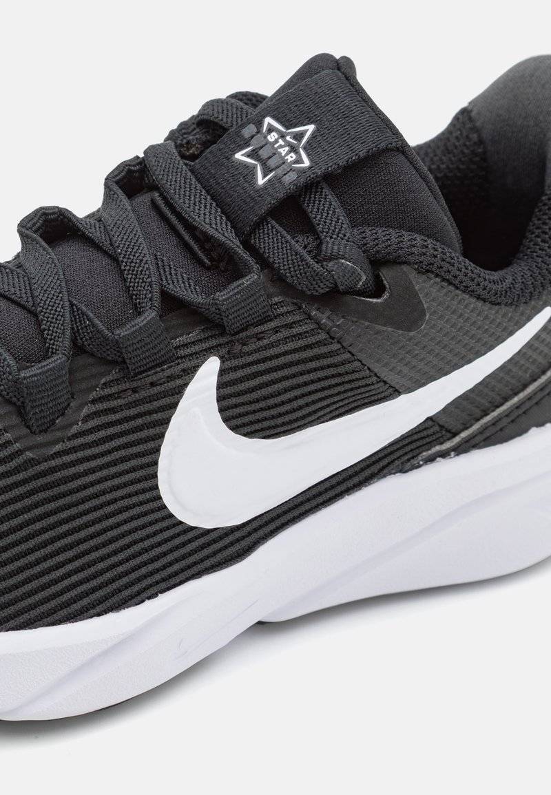 Nike Performance Nike Performance STAR RUNNER - Competition running shoes Rabatte dieses Monats