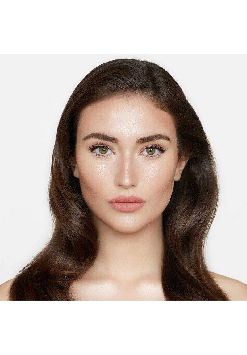 Charlotte Tilbury Charlotte Tilbury HOLLYWOOD CONTOUR LIGHT WAND - Foundation Auslauf