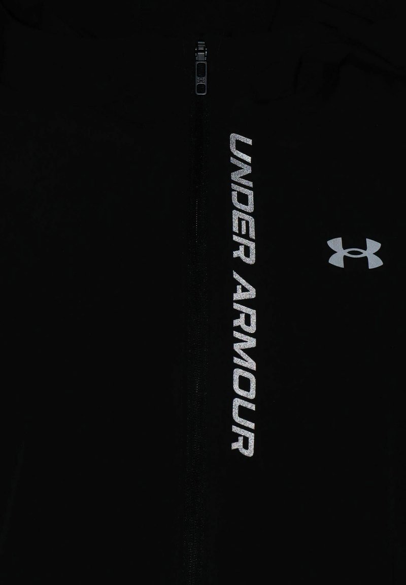 Under Armour Under Armour OUT THE STORM - Running jacket - black jet gray reflective Muttertagsangebot