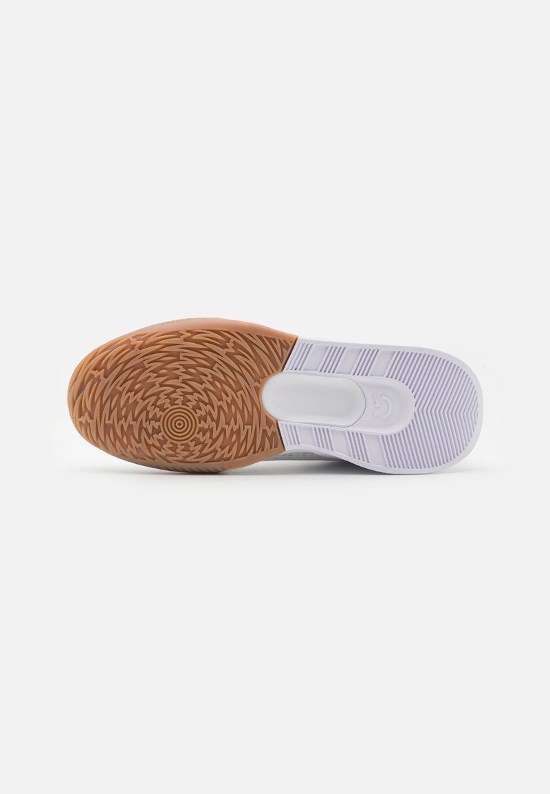 Nike Performance Nike Performance KIDS CROSSCOURT UNISEX - Competition running shoes Tiefpreis