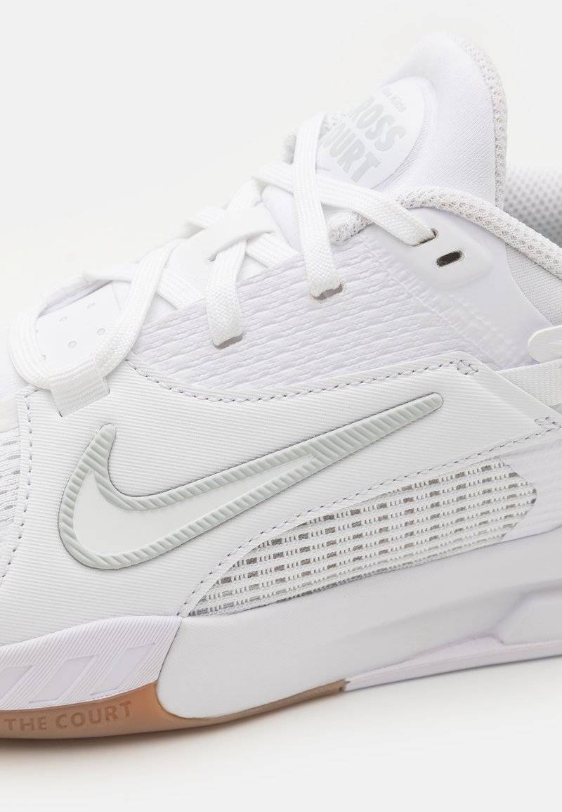 Nike Performance Nike Performance KIDS CROSSCOURT UNISEX - Competition running shoes Tiefpreis