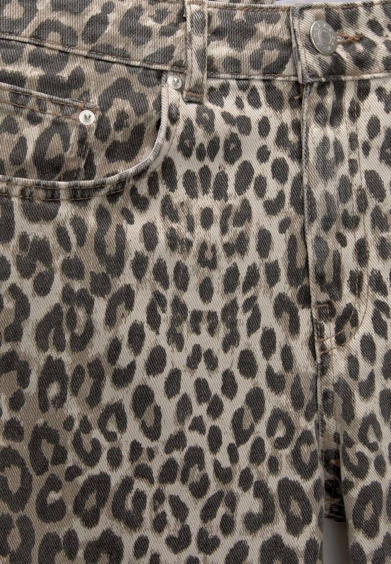 PULL&BEAR PULL&BEAR Trousers - brown Bis zu 60% Rabatt