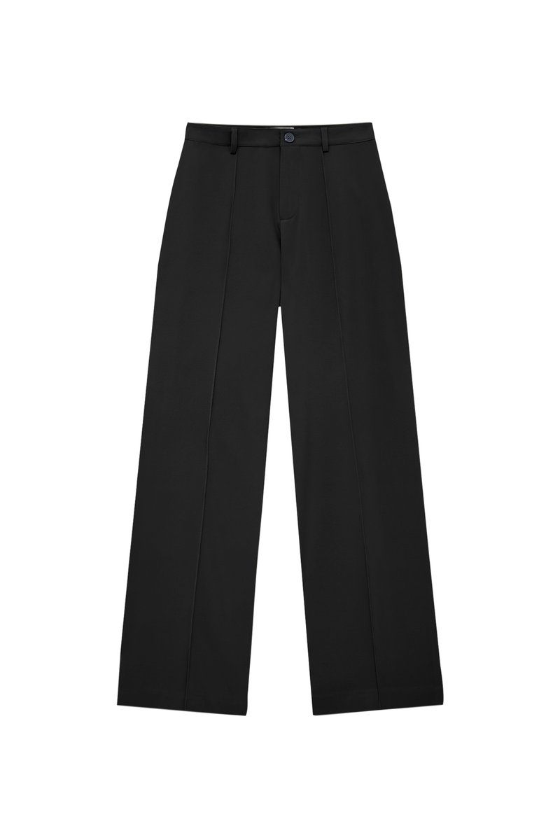 PULL&BEAR PULL&BEAR IM REGULAR-FIT MIT ZIERNAHT VORNE - Trousers - black Fabrikladen