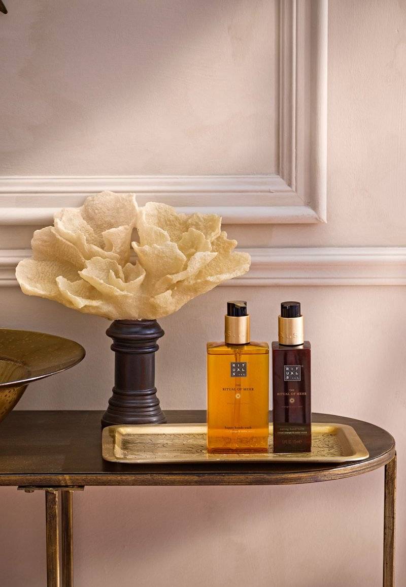 Rituals Rituals HAND WASH THE RITUAL OF MEHR - CITRUS / WOODY - SWEET ORANGE & CEDARWOOD - Liquid soap Verkauf