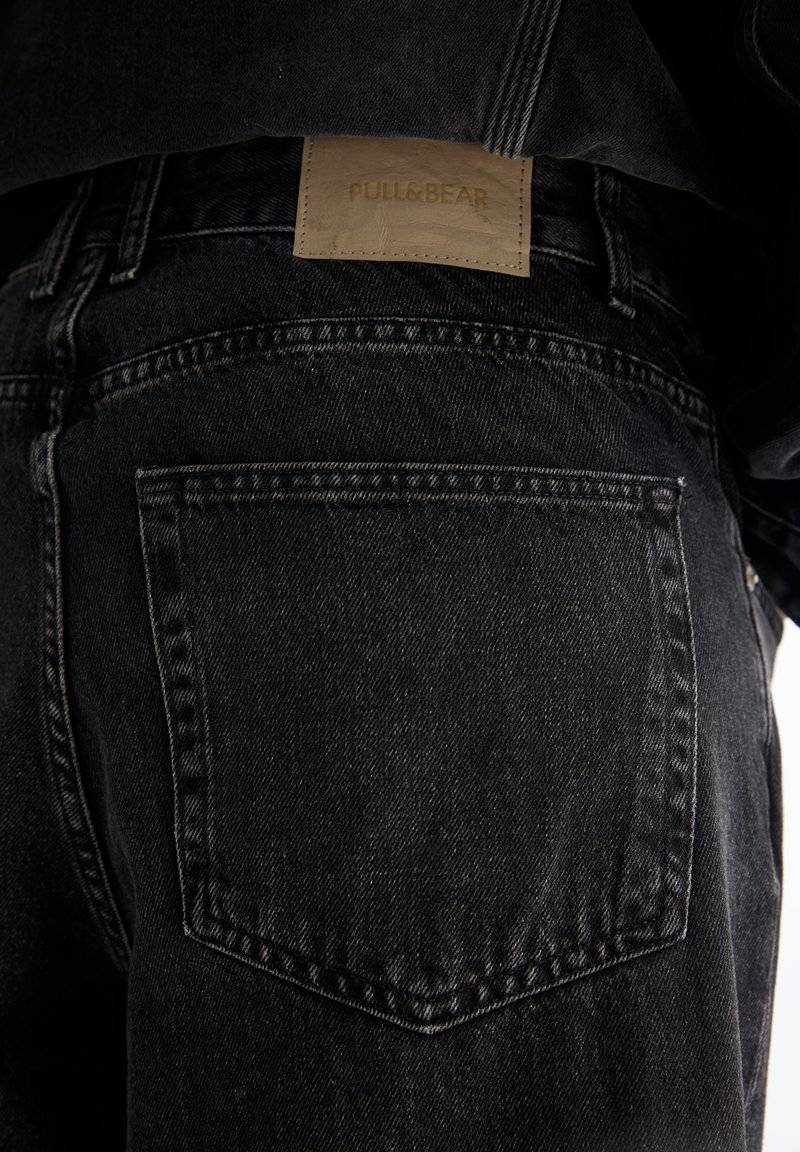 PULL&BEAR PULL&BEAR BAGGY FIT - Straight leg jeans - black Im Verkauf