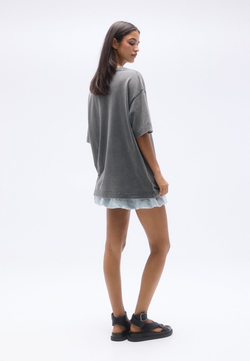 PULL&BEAR PULL&BEAR SHORT SLEEVE - Basic T-shirt - dark grey 50% Rabatt für begrenzte Zeit