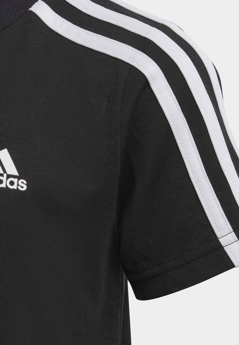 adidas Performance adidas Performance TEE UNISEX - Print T-shirt - black white Begrenzte Freigabe