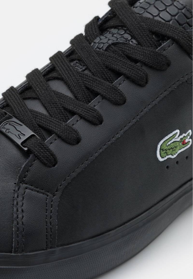 Lacoste Lacoste POWERCOURT - Trainers - black Kostenloser Versand international