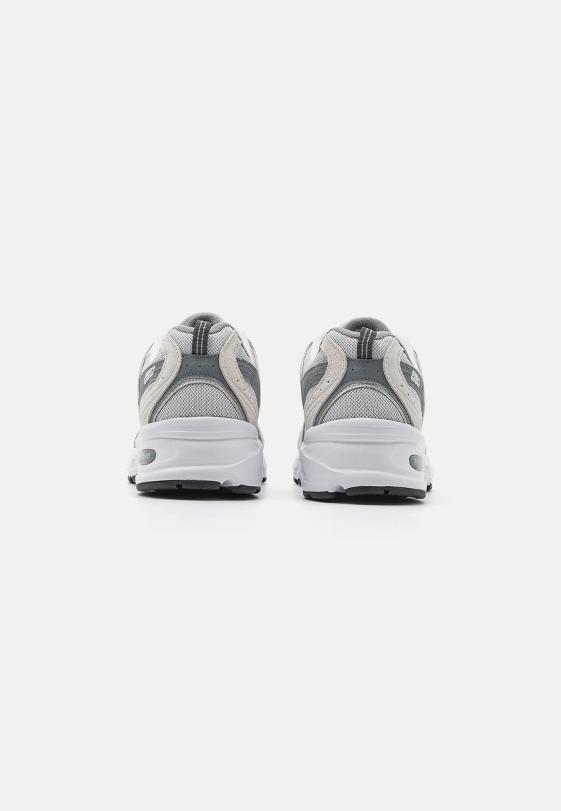 New Balance New Balance MR530 UNISEX - Trainers - light grey Im Verkauf