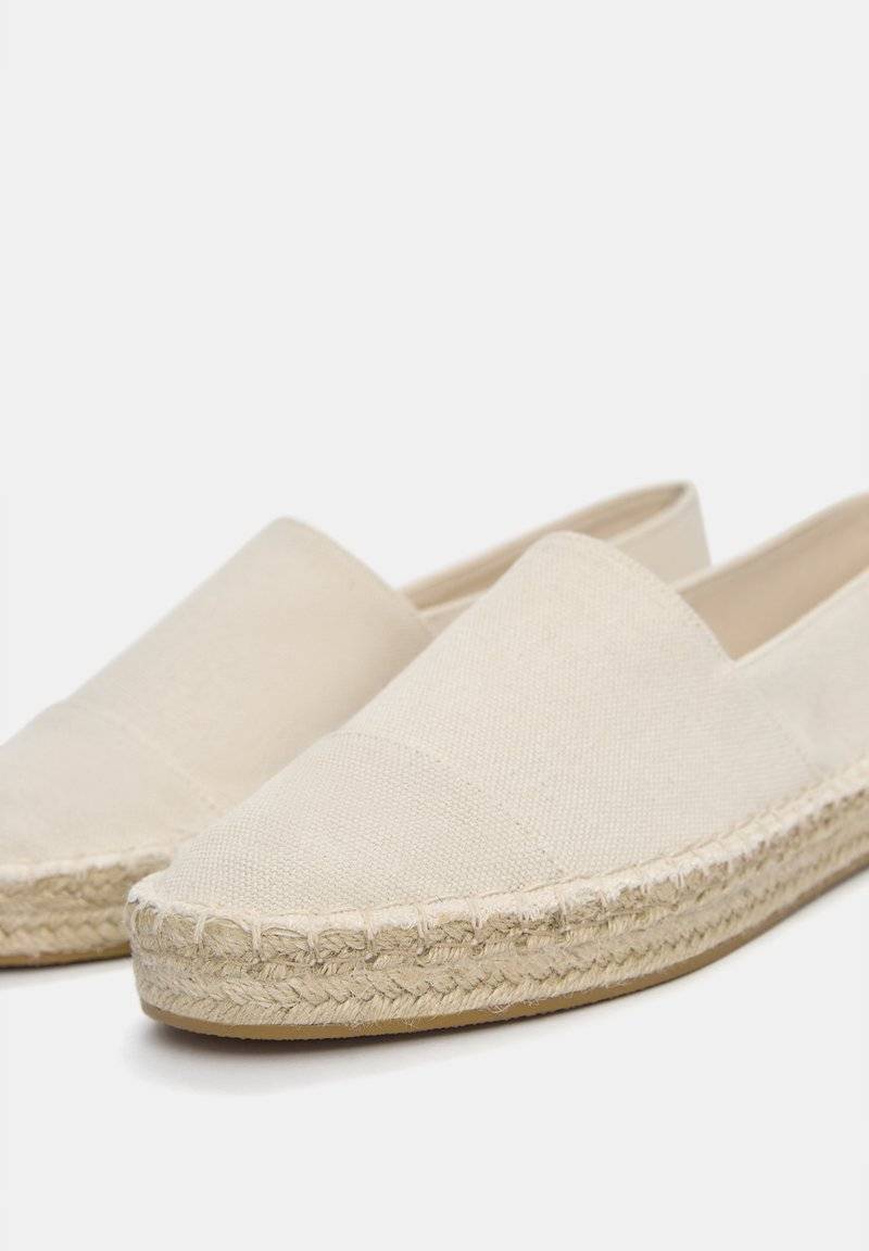 PULL&BEAR PULL&BEAR Espadrilles - beige Meist gekauft