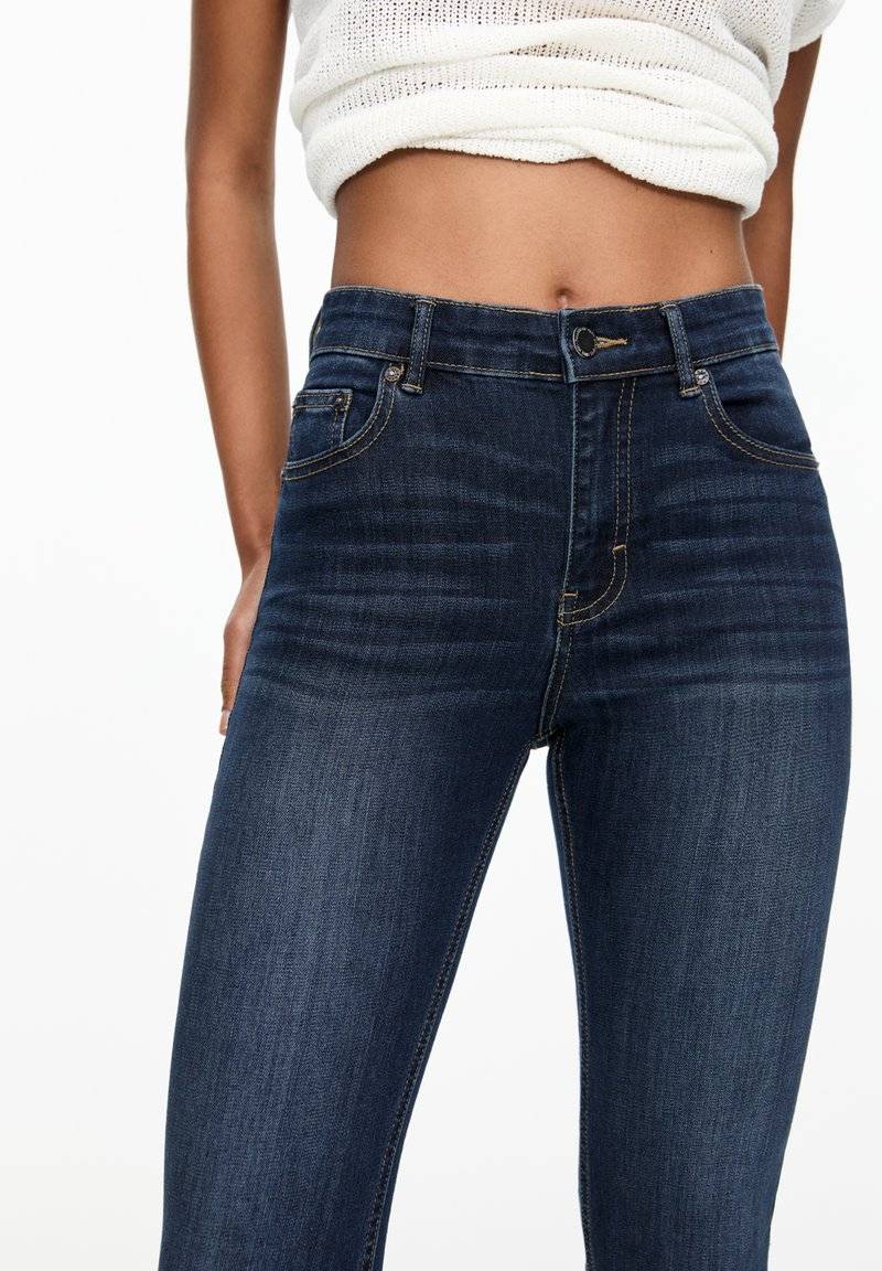 PULL&BEAR PULL&BEAR MID-RISE - Jeans Skinny Fit - dark blue Bis zu 65% Rabatt