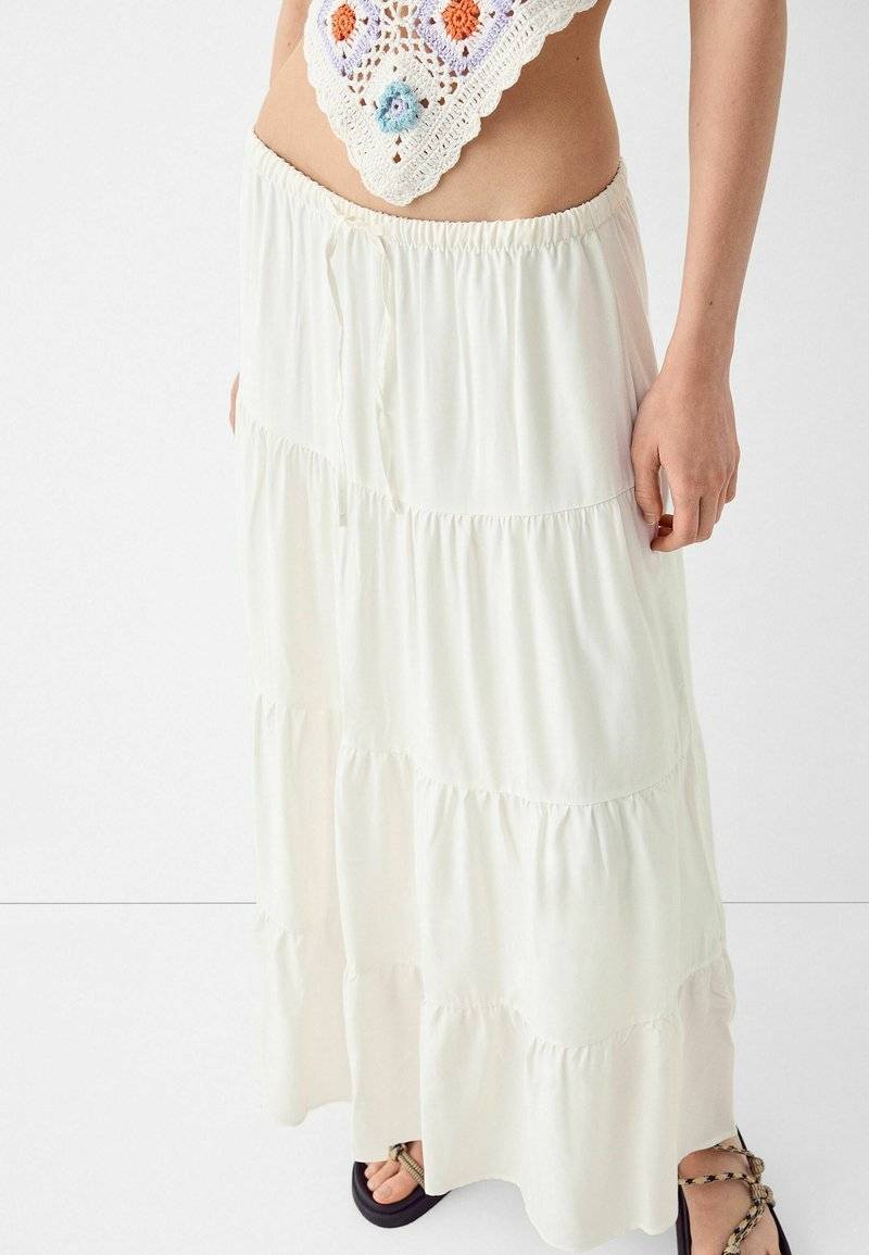 Bershka Bershka ELASTICATED - Maxi skirt - white Nur noch ein Tag übrig