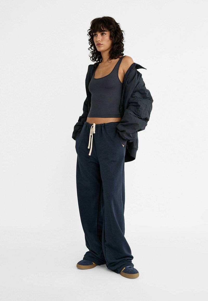 Stradivarius Stradivarius Top - dark blue Riesige Rabatte