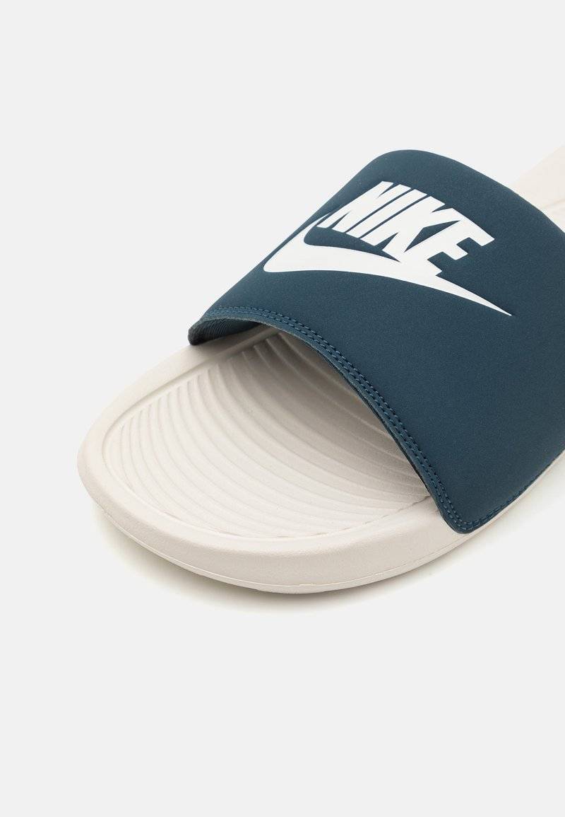 Nike Sportswear Nike Sportswear VICTORI ONE SLIDE - Pool slides Flash Sale