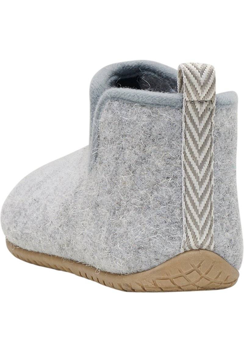 Hummel Hummel Slippers - grey Exklusivangebot