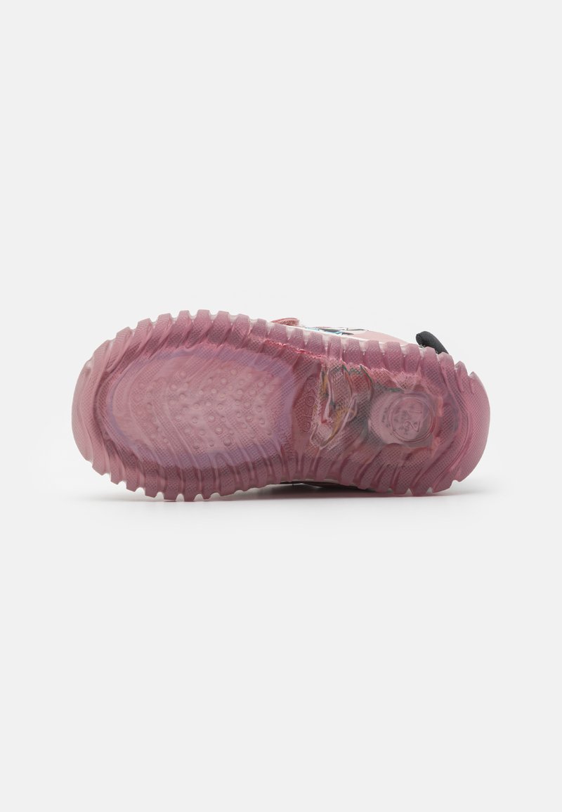 Geox Geox LIGHTYLOO GIRL LIGHT UP - Trainers Cyber Monday