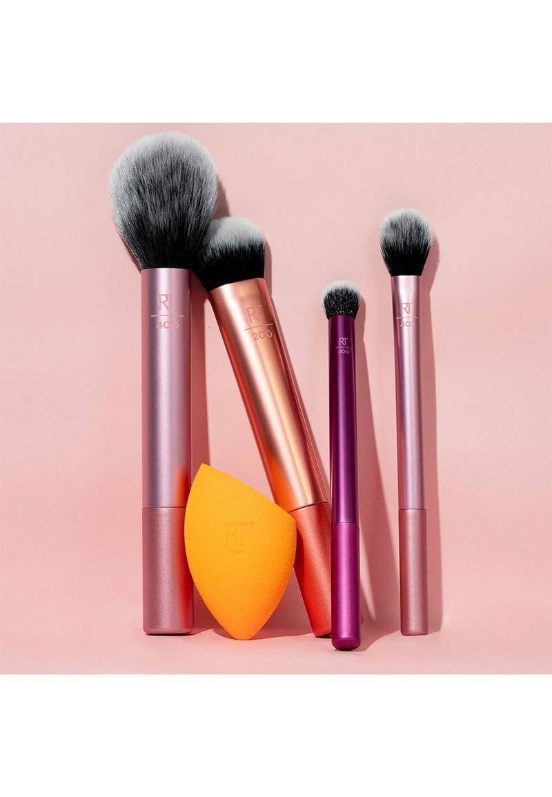 Real Techniques Real Techniques EVERYDAY ESSENTIALS SET - Makeup brush set Tägliche Deals