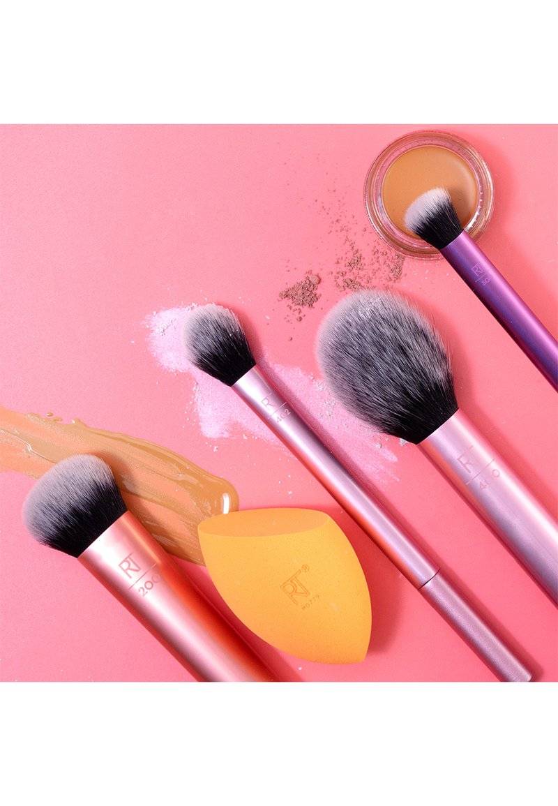 Real Techniques Real Techniques EVERYDAY ESSENTIALS SET - Makeup brush set Tägliche Deals