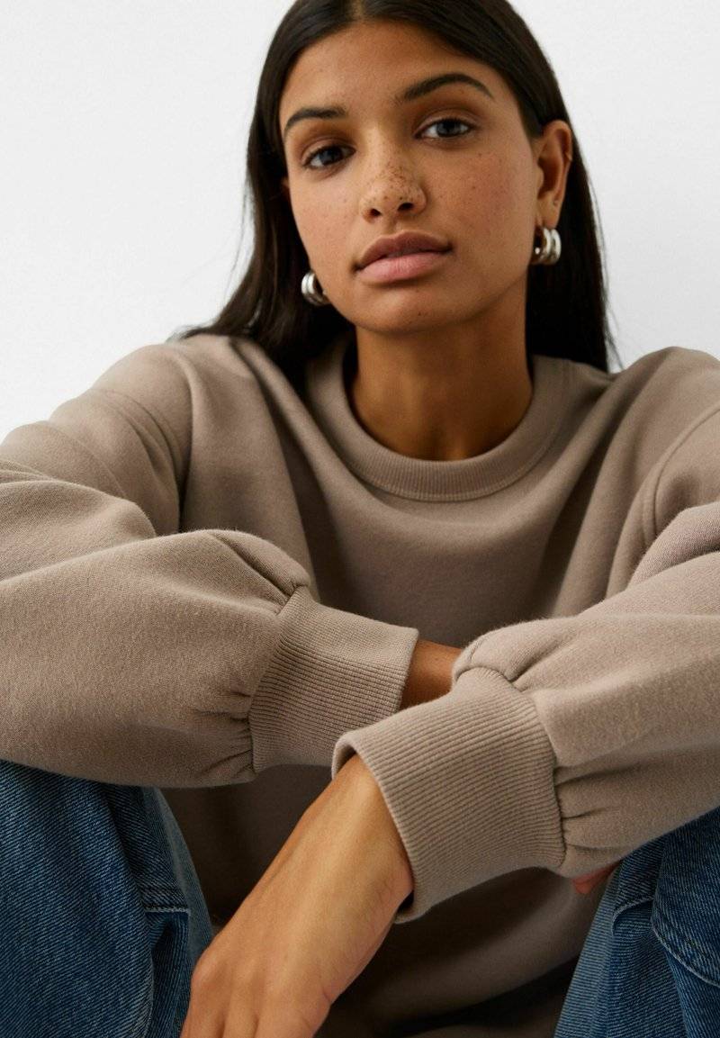 Bershka Bershka Sweatshirt - sand Bis zu 55% Rabatt