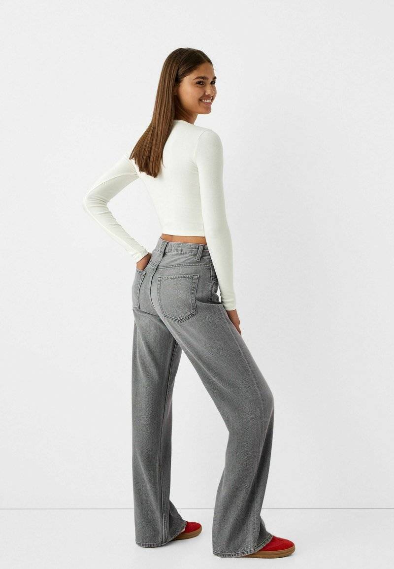 Bershka Bershka Flared Jeans - mottled dark grey 50% Rabatt mit kostenlosem Versand