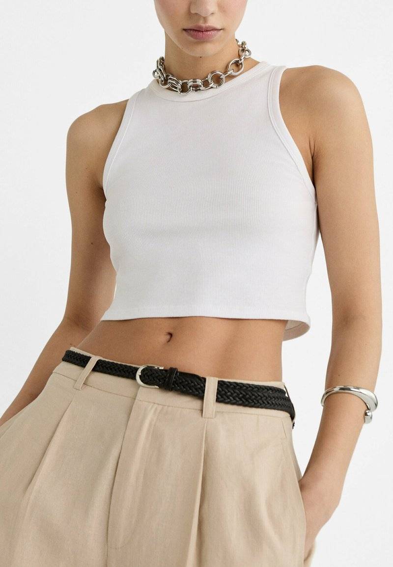 Stradivarius Stradivarius WITH BELT - Trousers - beige Clearance-Verkauf