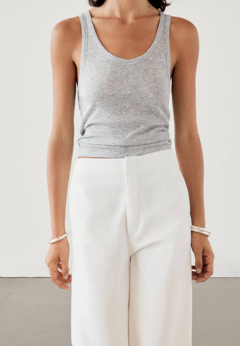 Massimo Dutti Massimo Dutti HIGH-WAIST FLARED - Trousers - white Speichern exportieren