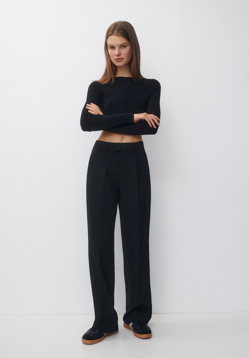 PULL&BEAR PULL&BEAR DARTED SMART - Trousers - black Im Verkauf